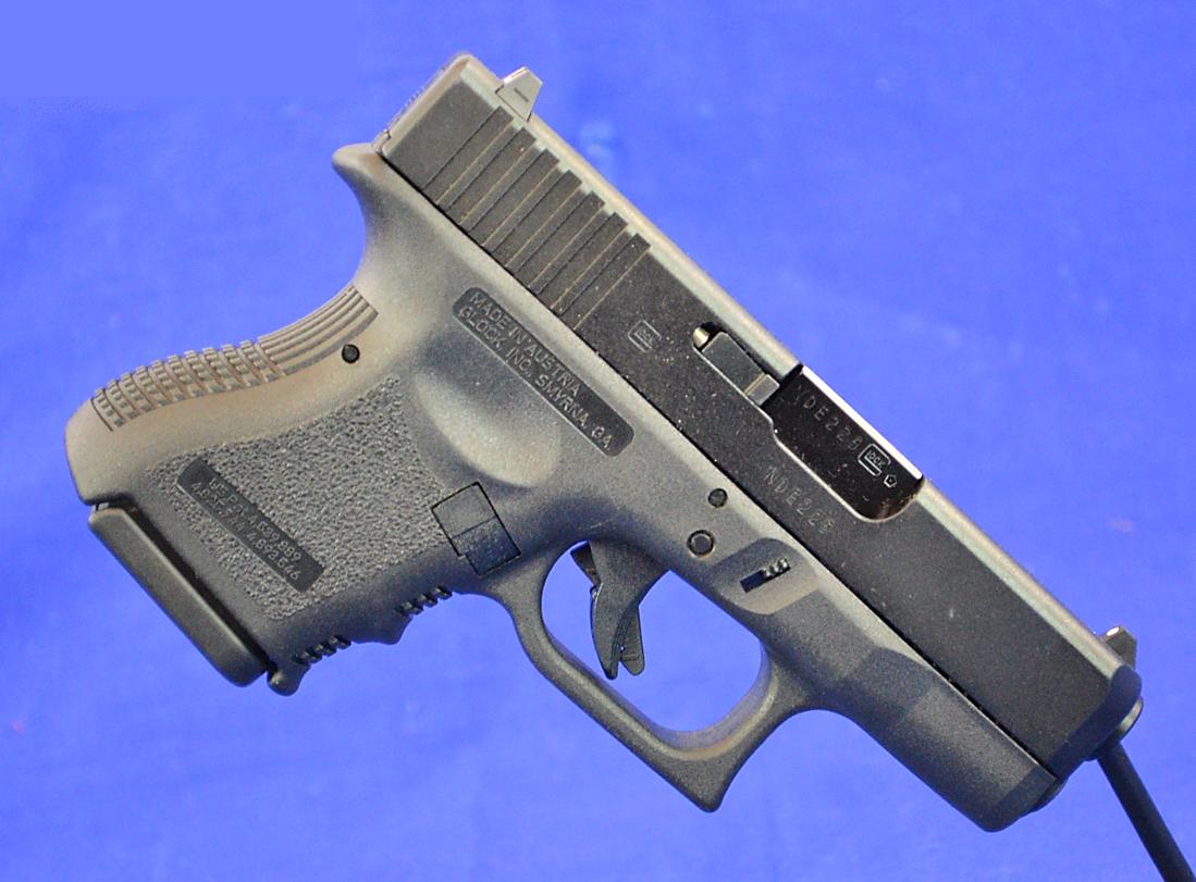 Glock Inc. Model 27 .40 Cal Sub Compact Semi Automatic Pistol For Sale